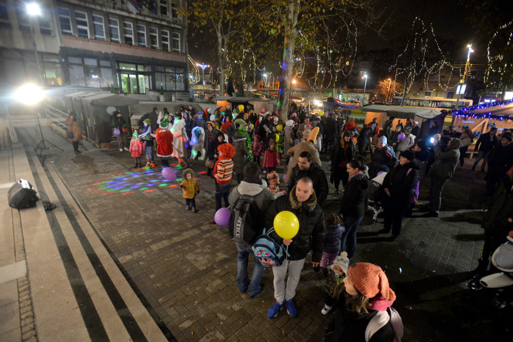 Otvaranjem "Trga bajki" počela Beogradska zima