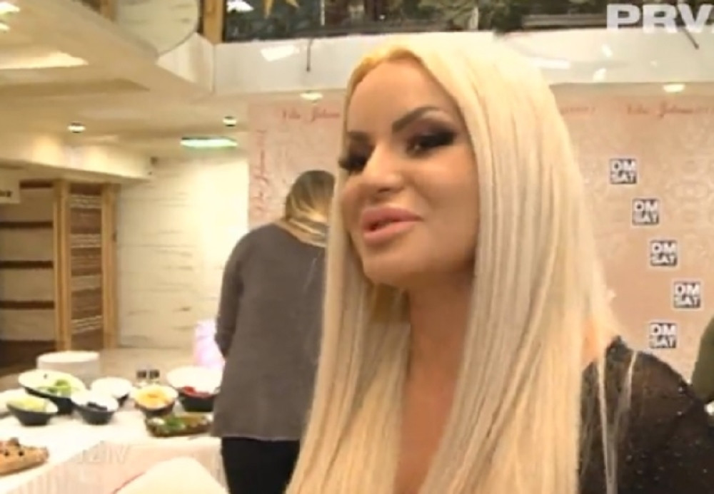 Evo kako Džidža izgleda posle vađenja silikona iz usana! (FOTO)