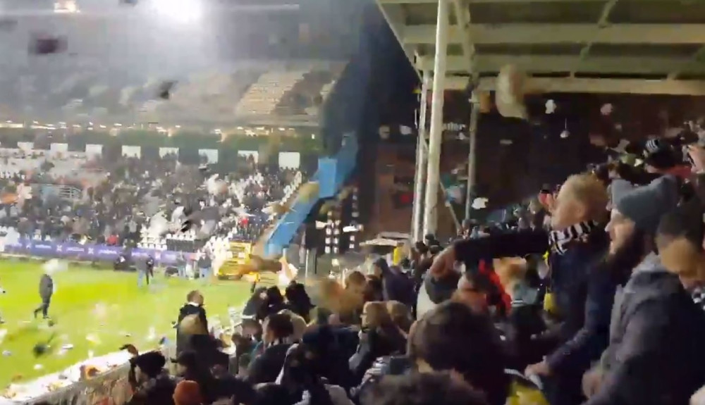 "Huligani" prekinuli meč zbog prelepog razloga (VIDEO)