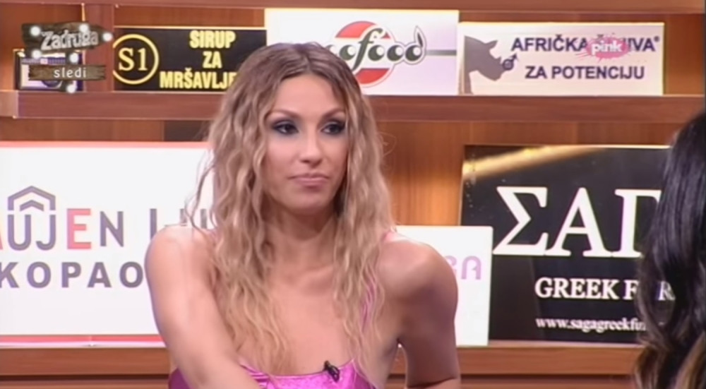 Neka nauči da ne balavi po oženjenim muškarcima!