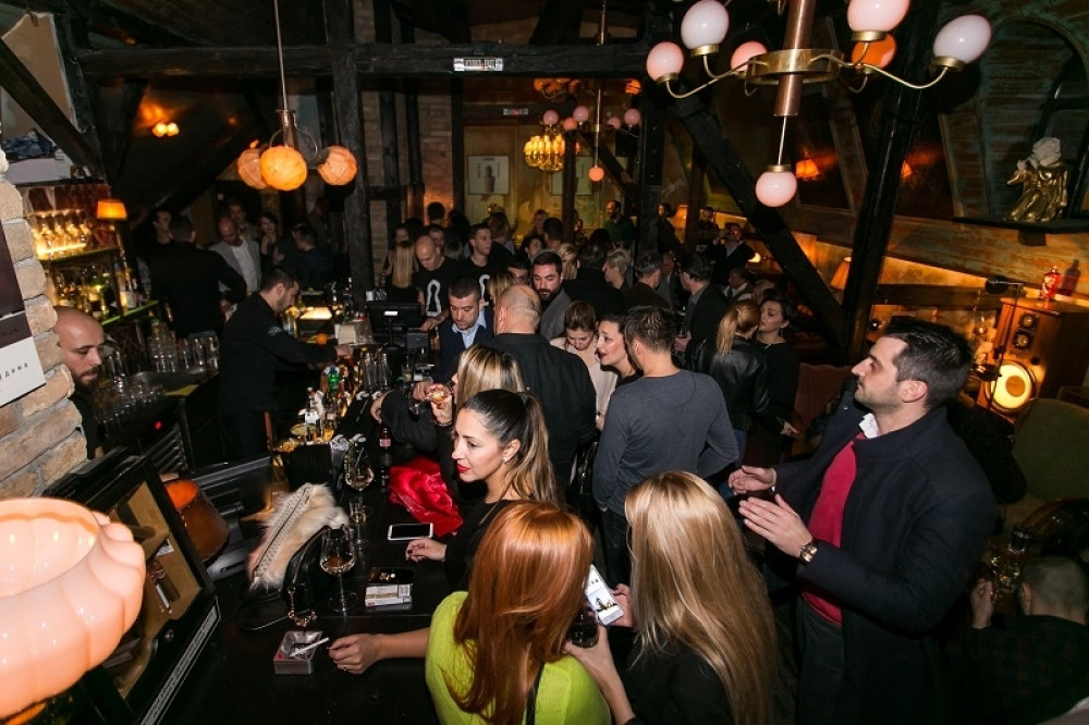 Bend "Extra Orchestra" predstavio debi album!