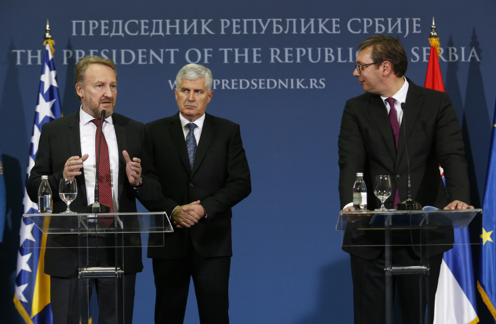 Evo o čemu su razgovarali Vučić i Izetbegović
