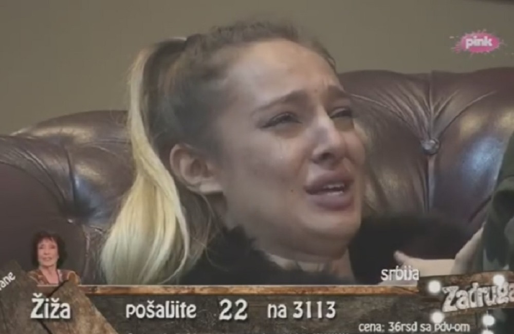 ZADRUGARKA ZABRINUTA! Plaši se kako će Luna reagovati kada ON uđe u "Zadrugu"! Sve je bliže...