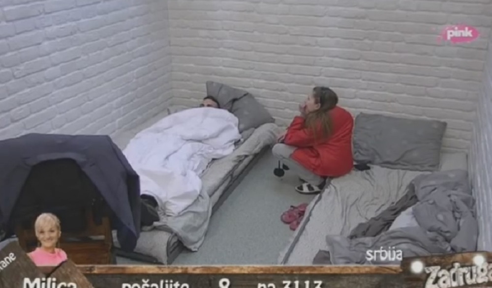 Divna zajahala Baneta (18+)