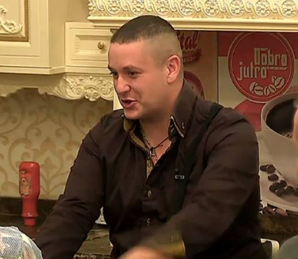 Vuk otkrio šta žene rade na službenim putovanjima