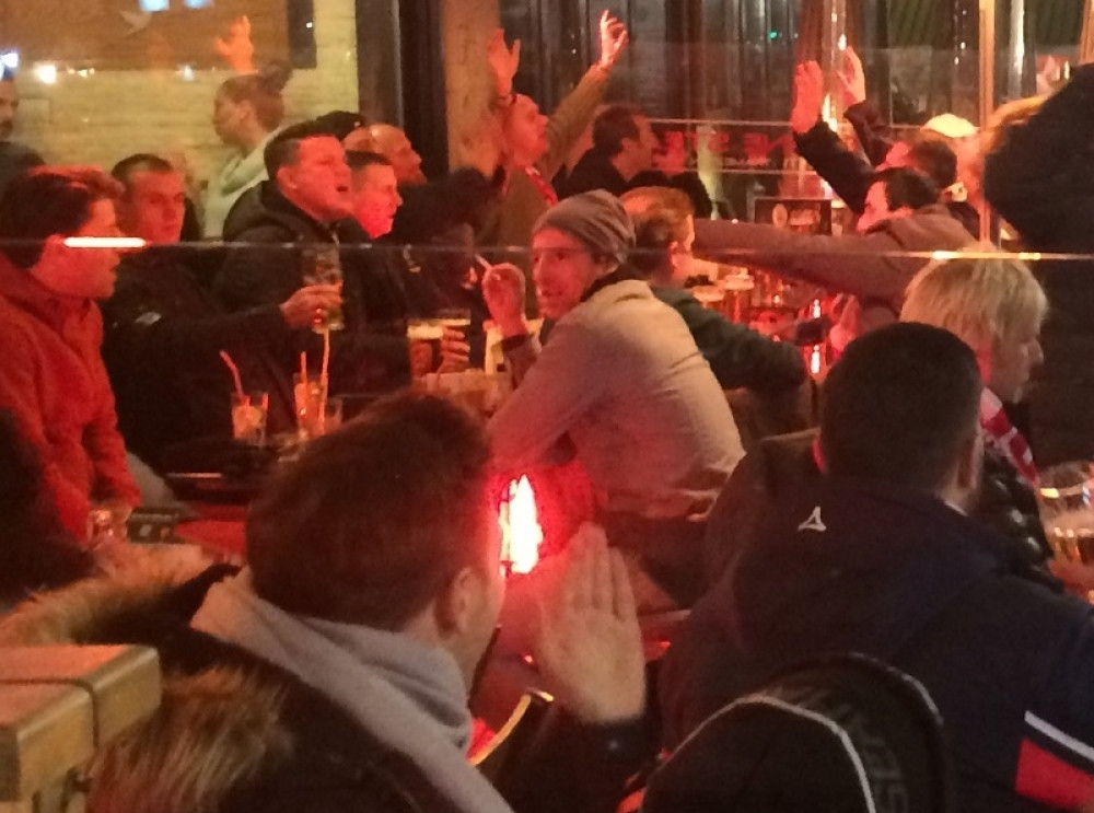 Susret navijača Zvezde i Kelna u gradu