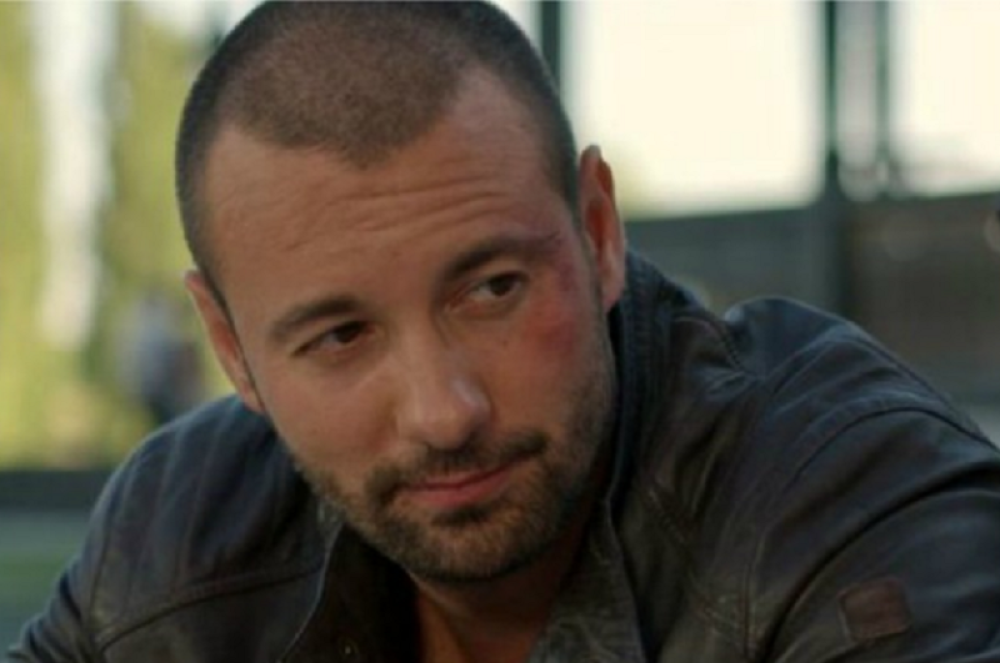 Nakon izbacivanja iz serije koja je zaludela Srbiju, glumac karijeru nastavlja preko