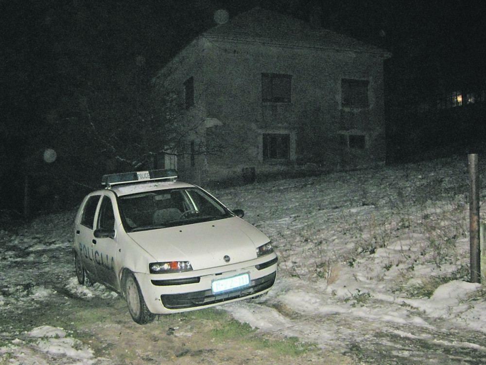 Brat proročice zaklao ženu, pa se obesio!