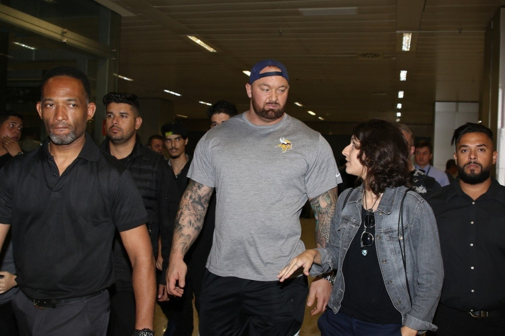 Sitna "Planinina" devojka iznela detalje iz njihovog ljubavnog života (FOTO)