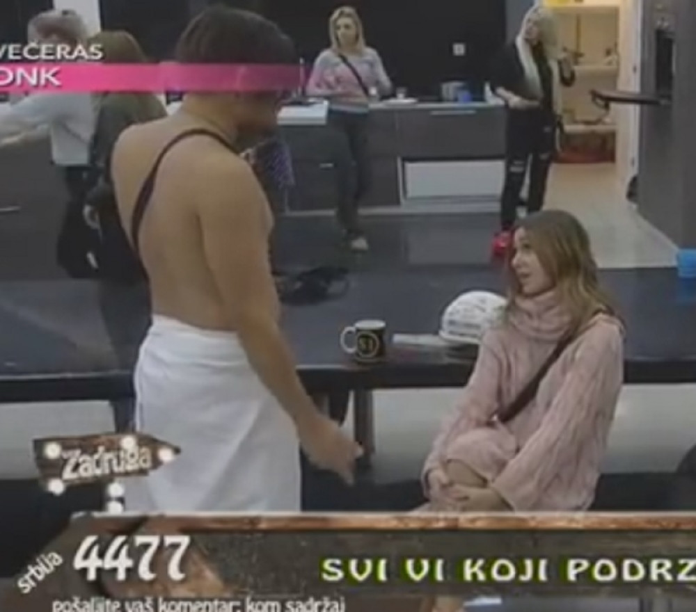 Bora prosi drugu zadrugarku na Badnji dan!