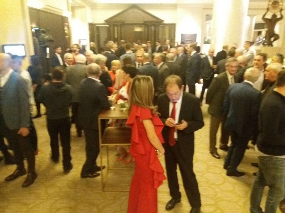 Zvezda proslavlja kraj uspešne 2017. (GALERIJA)