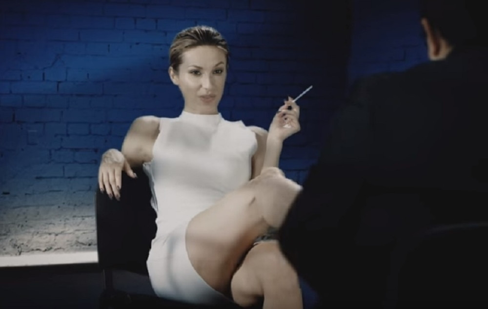 Rada prekrstila noge kao Šeron Stoun u "Niskim strastima" i to samo zbog njega!