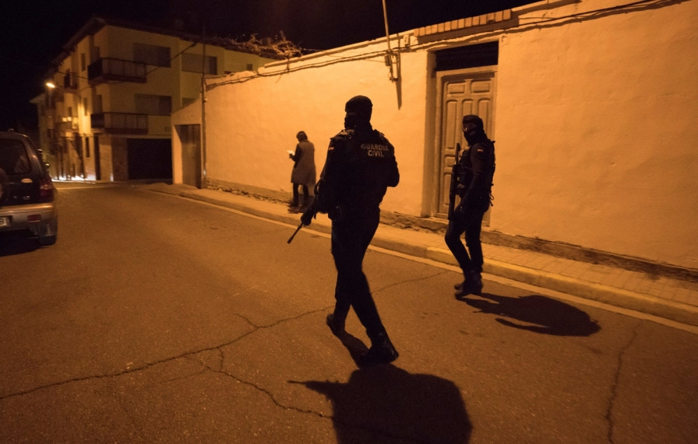 Uhapšena još dva nasilnika koja su PALICAMA tukla goste kluba "Komitet" i demolirala lokal