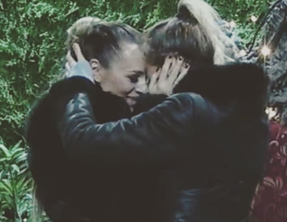 Luna svaki dan u Zadruzi doživljava nervni slom, a ne sluti šta se NAPOLJU DEŠAVA!