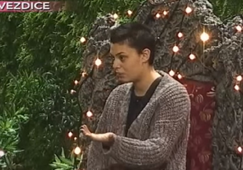 Mina zatekla Đeksona sa zadrugarkom u intimnoj pozi!