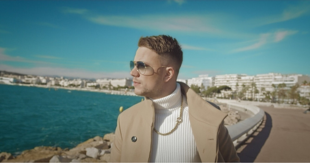 Relja Popović u Kanu snimio novi spot