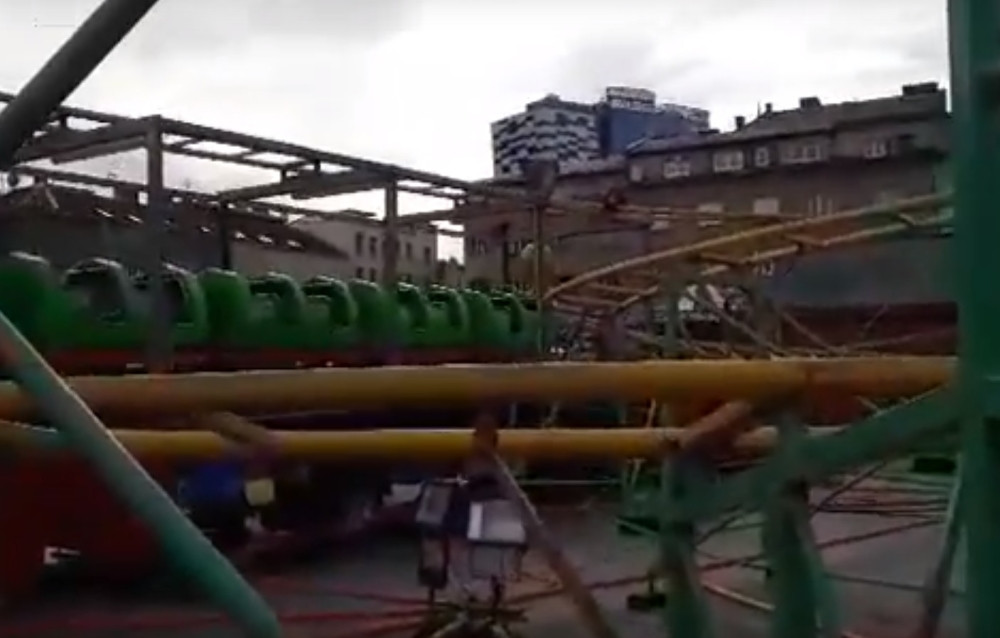 Prevrnuo se rolerkoster u Sarajevu, povređen muškarac