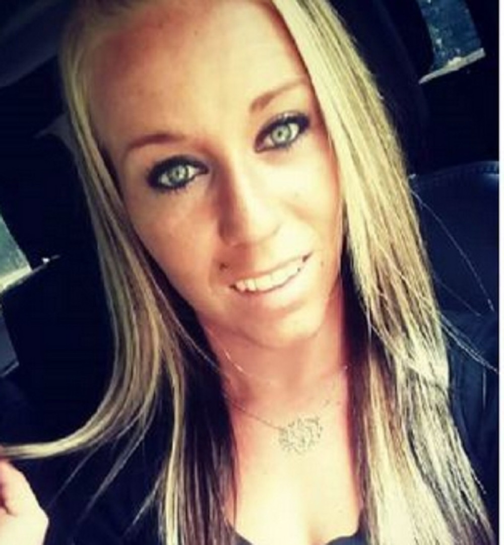 Povela pse u šetnju, otac je pronašao zaklanu