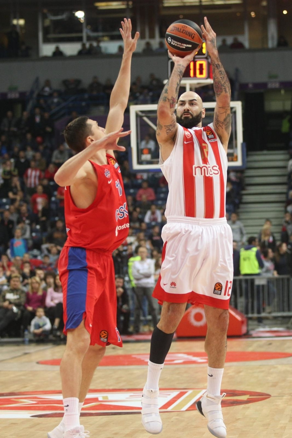 Luiđi, dolazim da te ošišam!