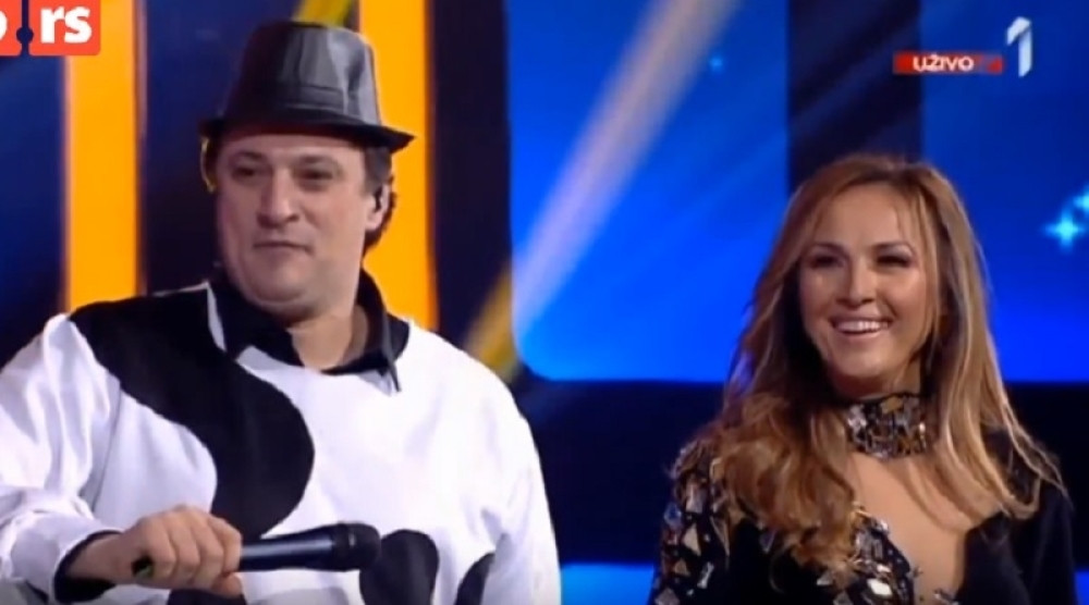 Nismo znali da Aleksandra Radović ovako peva narodnjake!