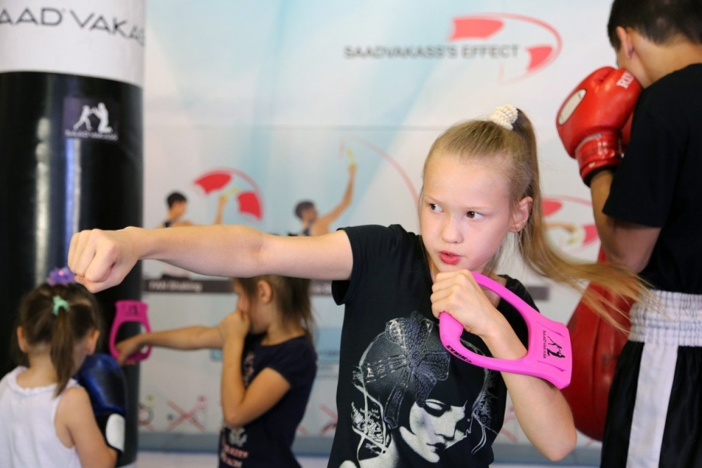 Ne dao vam bog da vas ovo dete udari u glavu!