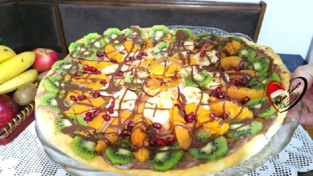 Slatka voćna pica (FOTO)