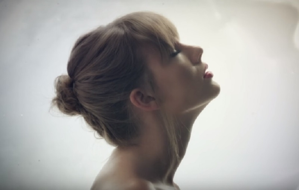 Tejlor Svift samo jednom objavom srušila internet: Ovome se niko nije nadao