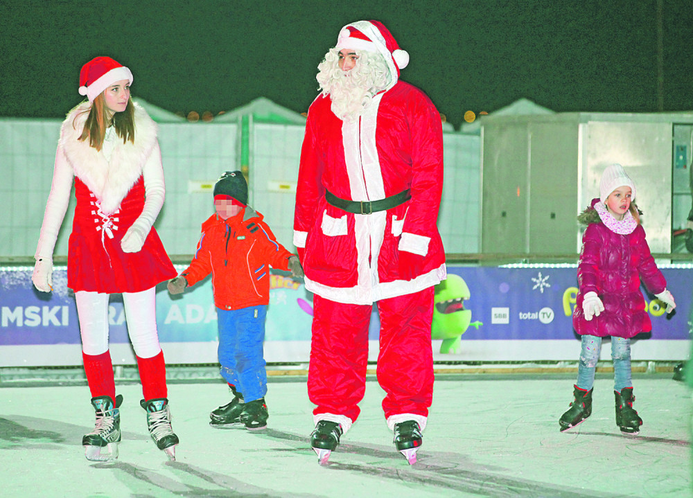 Klizanje sa Deda Mrazom