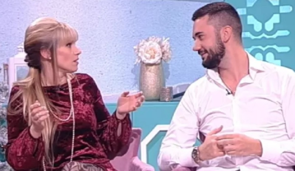 Aca Živanović muvao poznatu glumicu u emisiji!