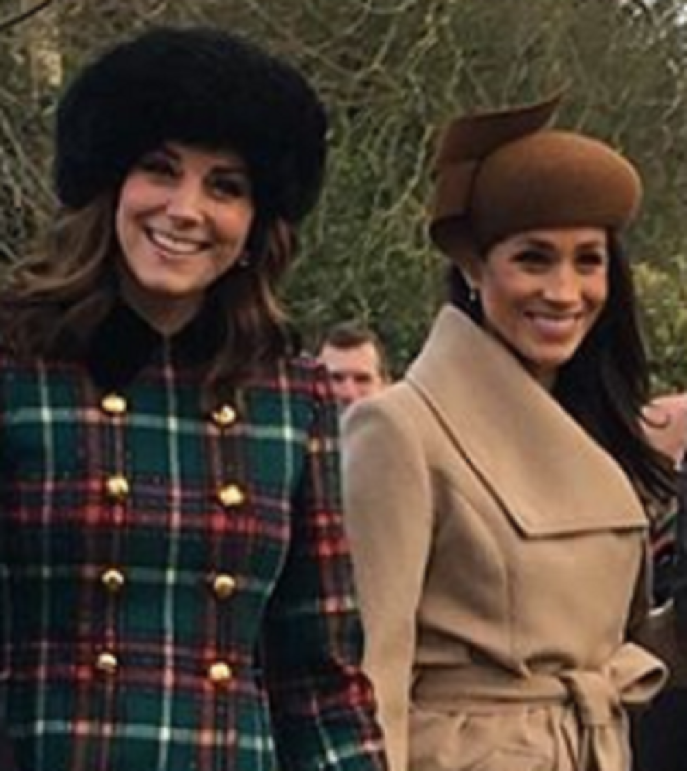 Kraljevske jetrve zajedno slave Božić! (FOTO)