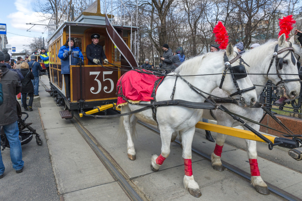Tramvaj na konjski pogon od Taša do Kluza