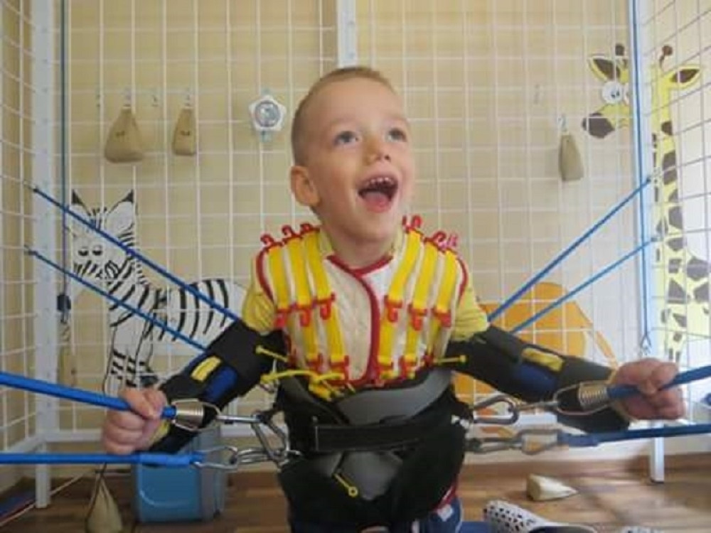 Pomozimo Pavlu (4) da prohoda