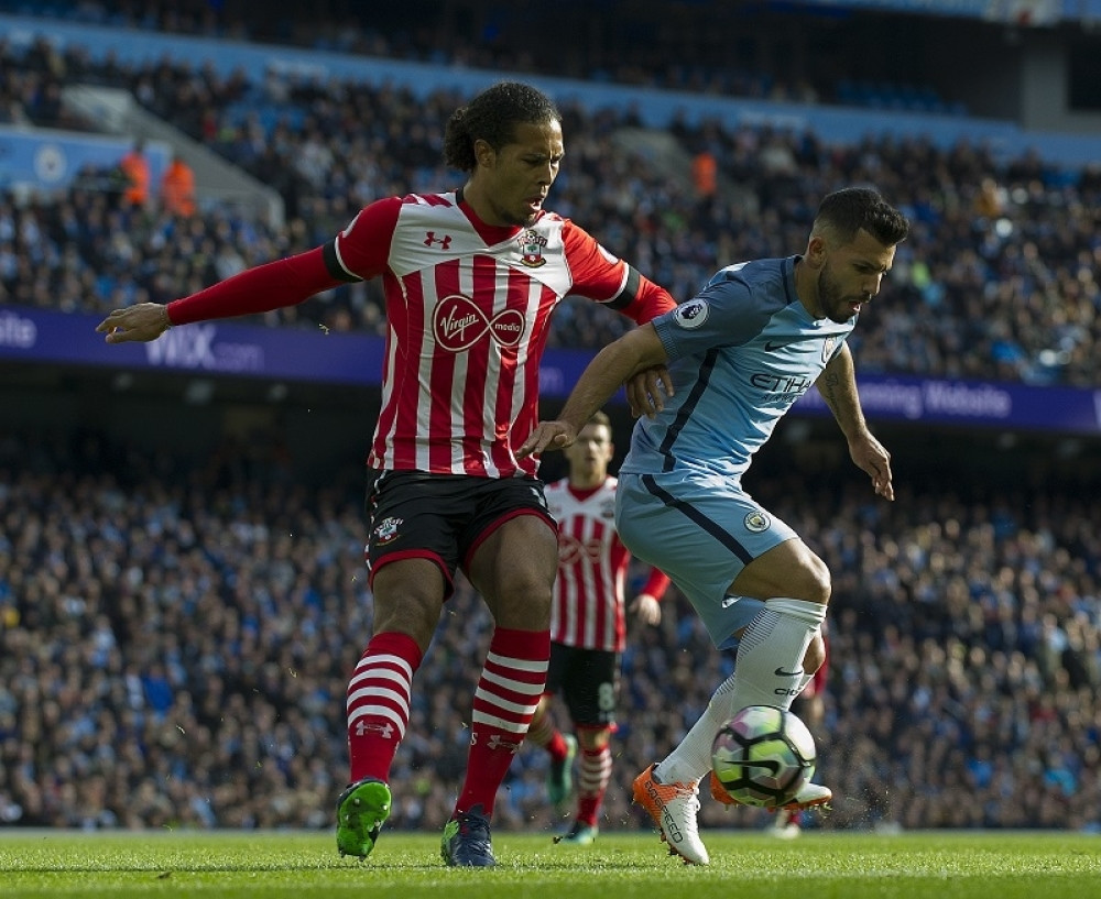 Liverpul doveo Van Dajka za neverovatnu cifru!