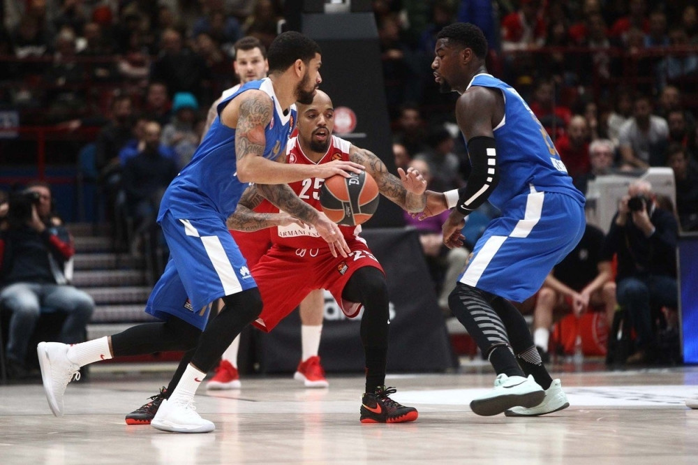 Zvezde posle drame slavila u Milanu