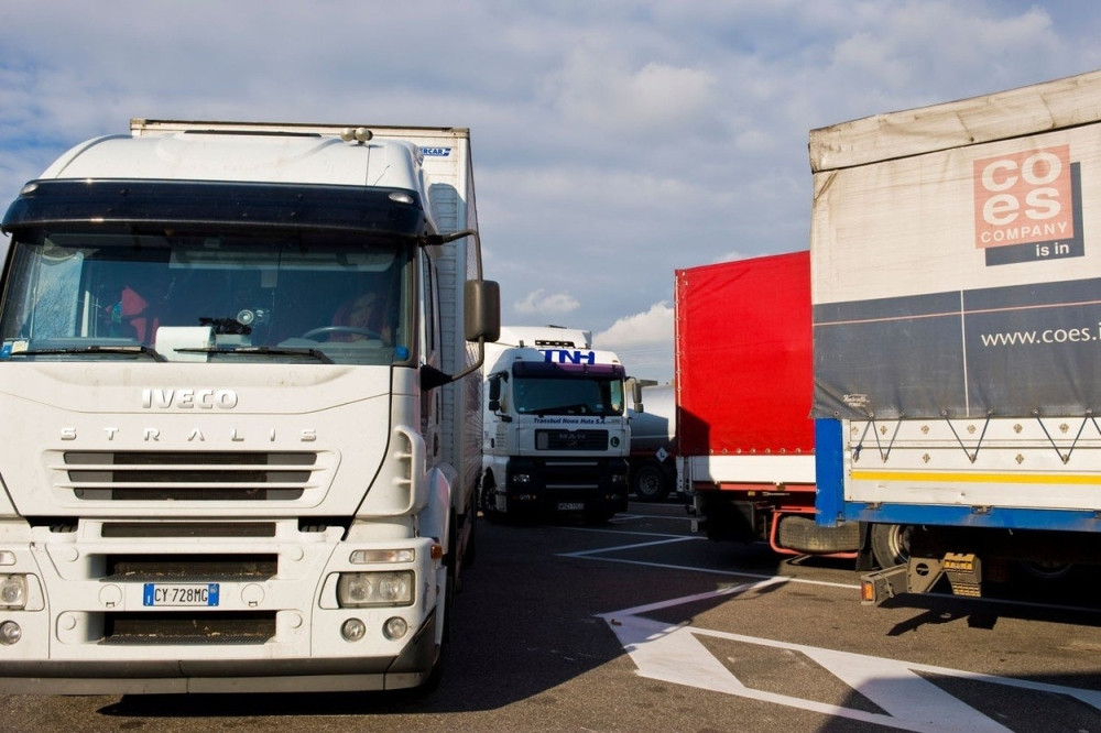 "Čuo sam unuku kako je vrisnula, dotrčao, i video Stefana u lokvi krvi"
