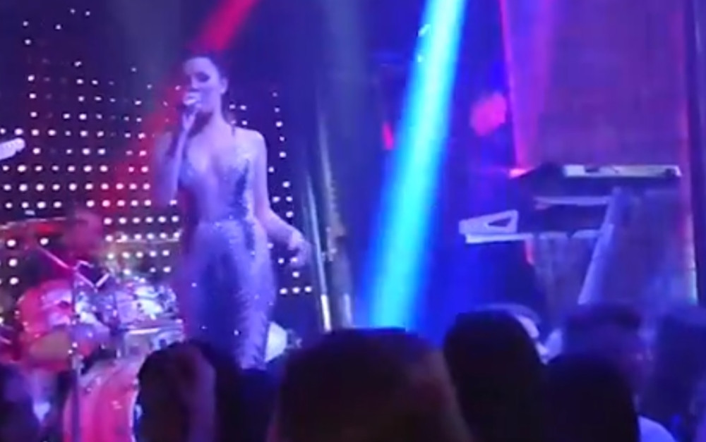 Aleksandra Prijović podigla publiku na noge!