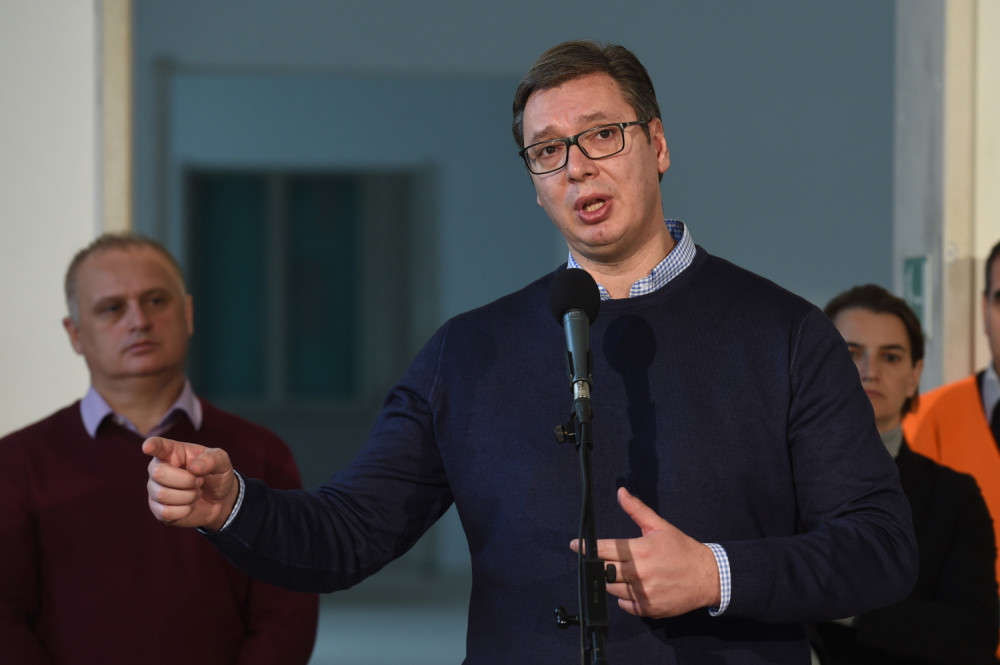 Vučić: Neće biti otpuštanja radnika aerodroma