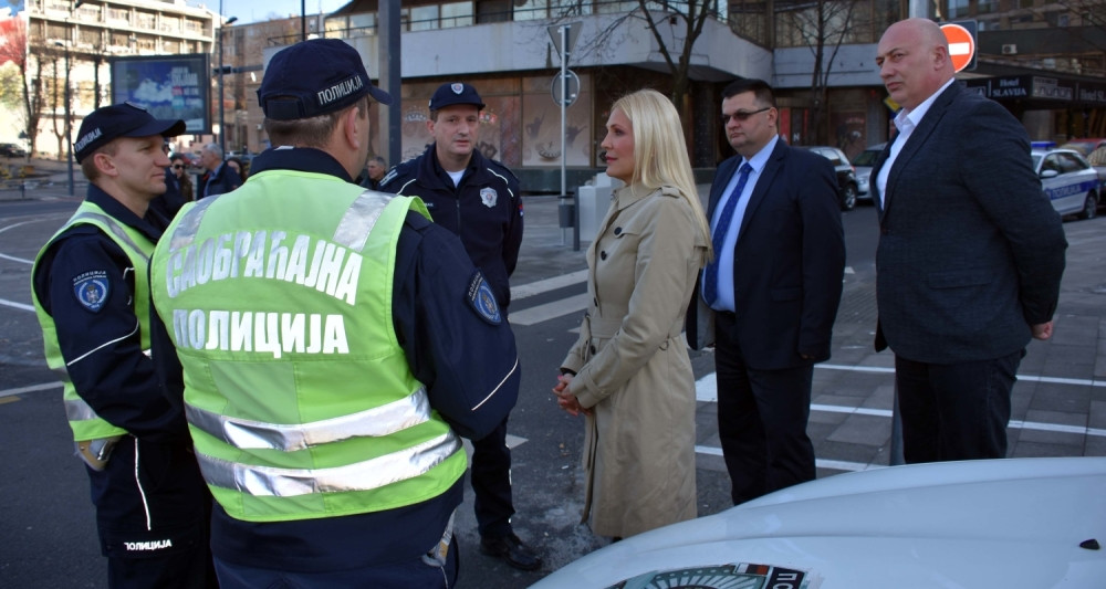 Biljana Popović Ivković obišla je pripadnike saobraćajne policije