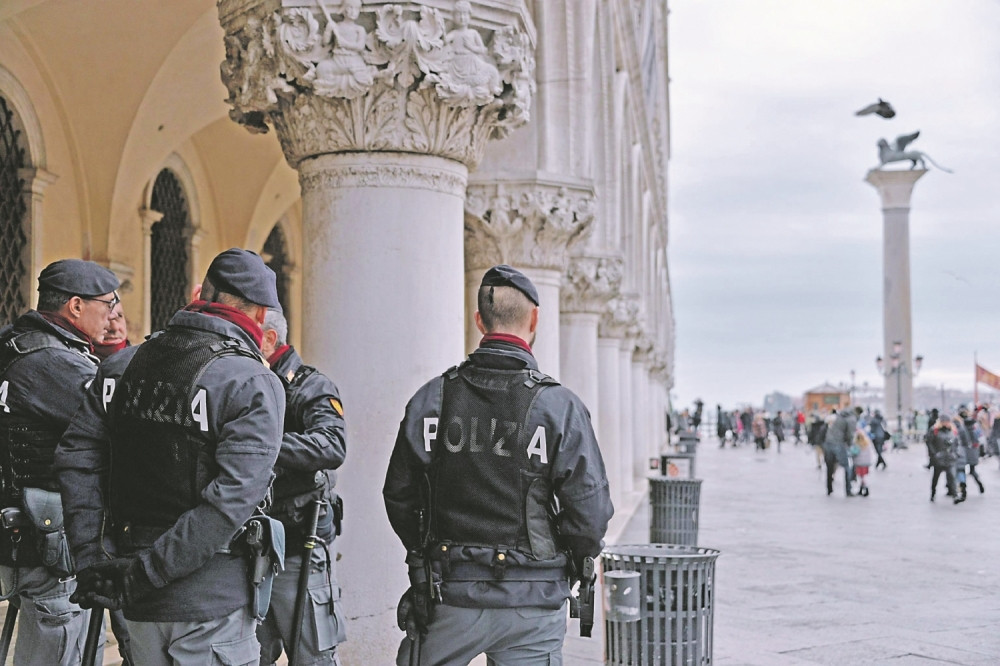 Srpski „panteri“ pokrali milione?!