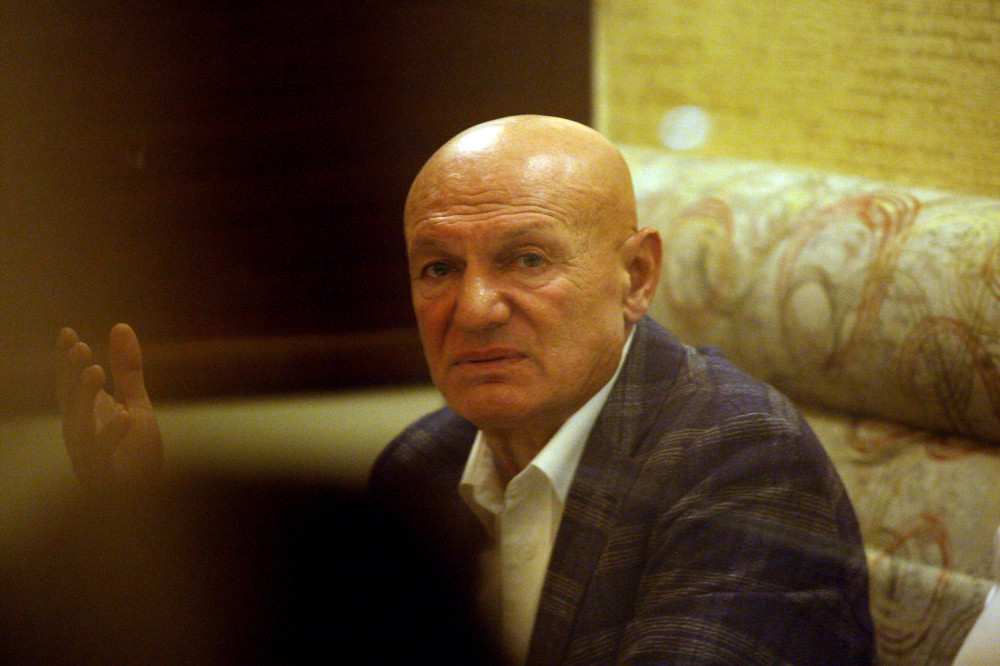 Sin pokojnog Šabana odbio maćehinu ponudu: Robert se ponovo oglasio