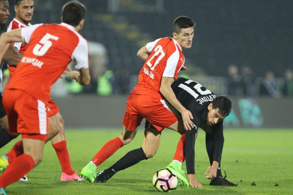 Partizan doveo defanzivca