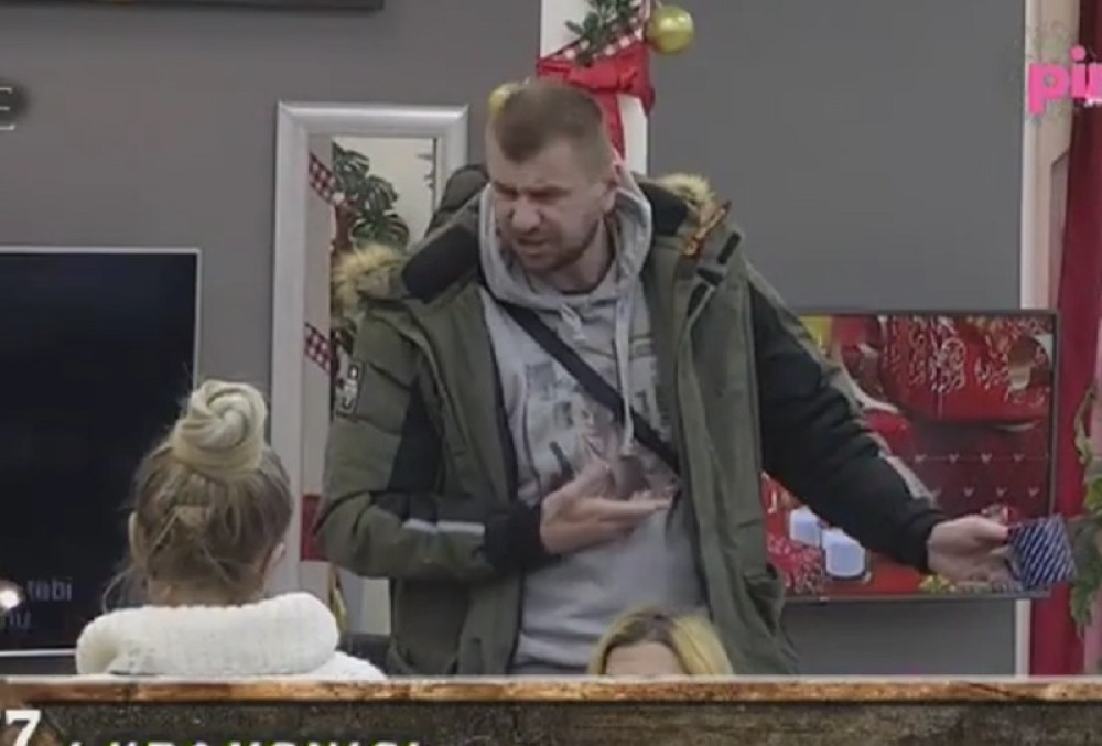 Marko Janjušević kipteo od besa: "Preparirana veverice", "Nemoj da mi se obraćaš"