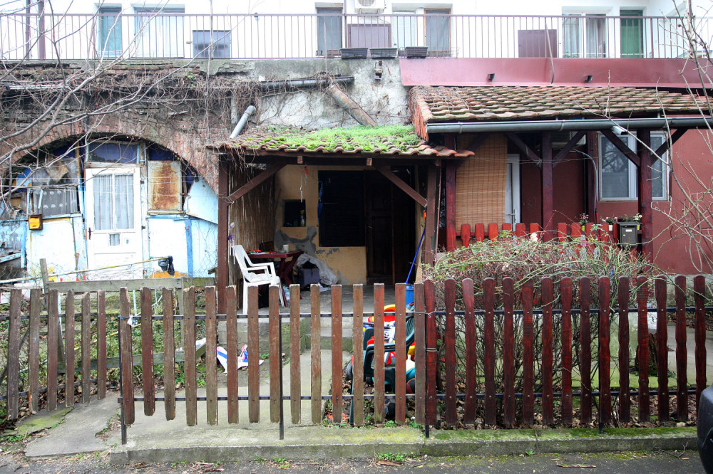 Nudio sam bratu pomoć da ga ne ubiju