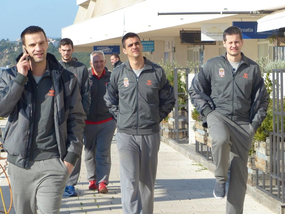 Rukometaši Srbije prošetali Splitom