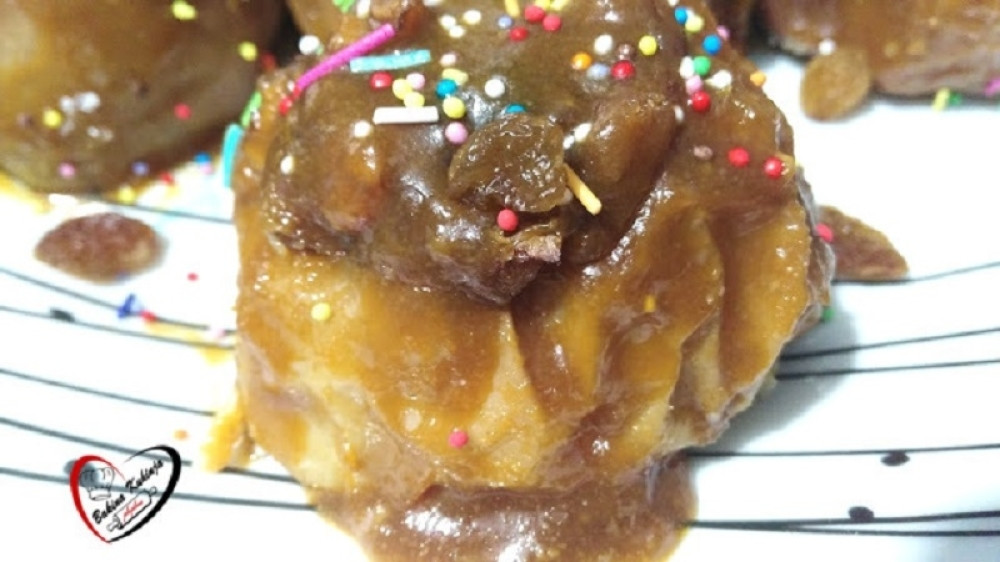 Punjene jabuke sa karamel prelivom