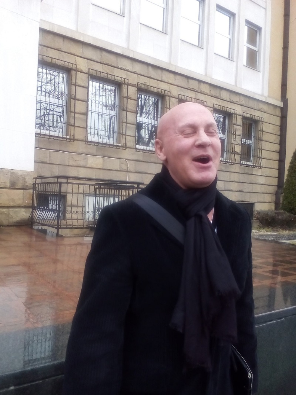 Doveli na suđenje pogrešnog svedoka?!