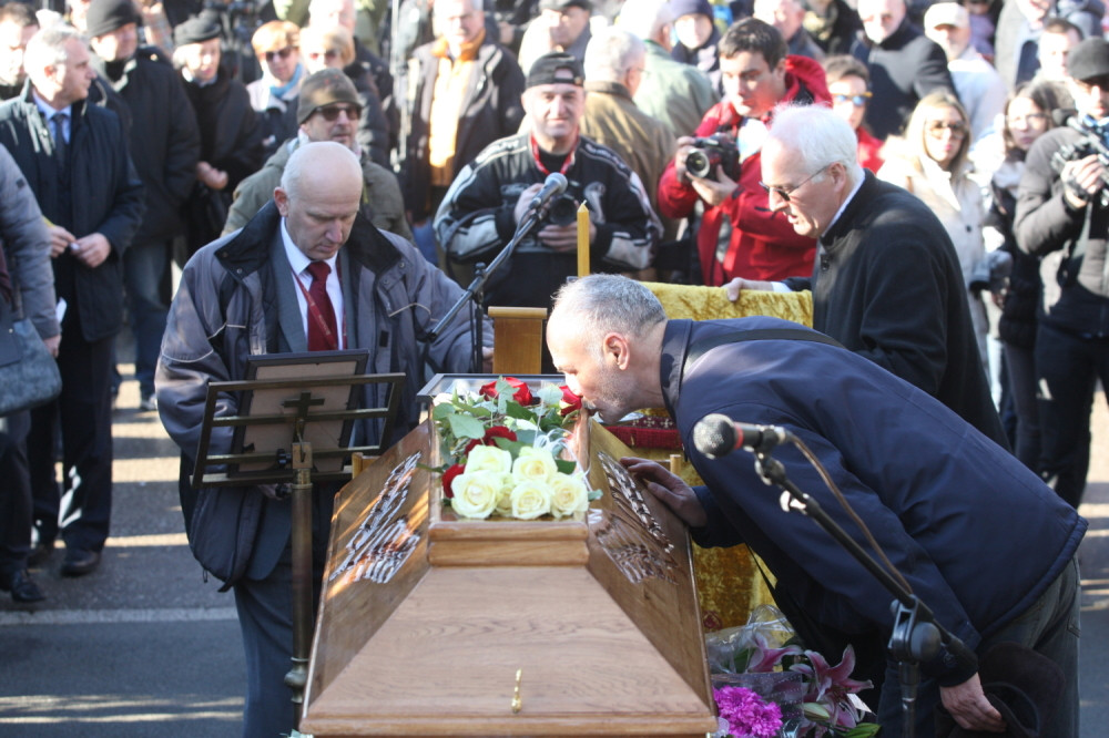 Osim Milenine ruže, Oliver je i ovo poneo na onaj svet