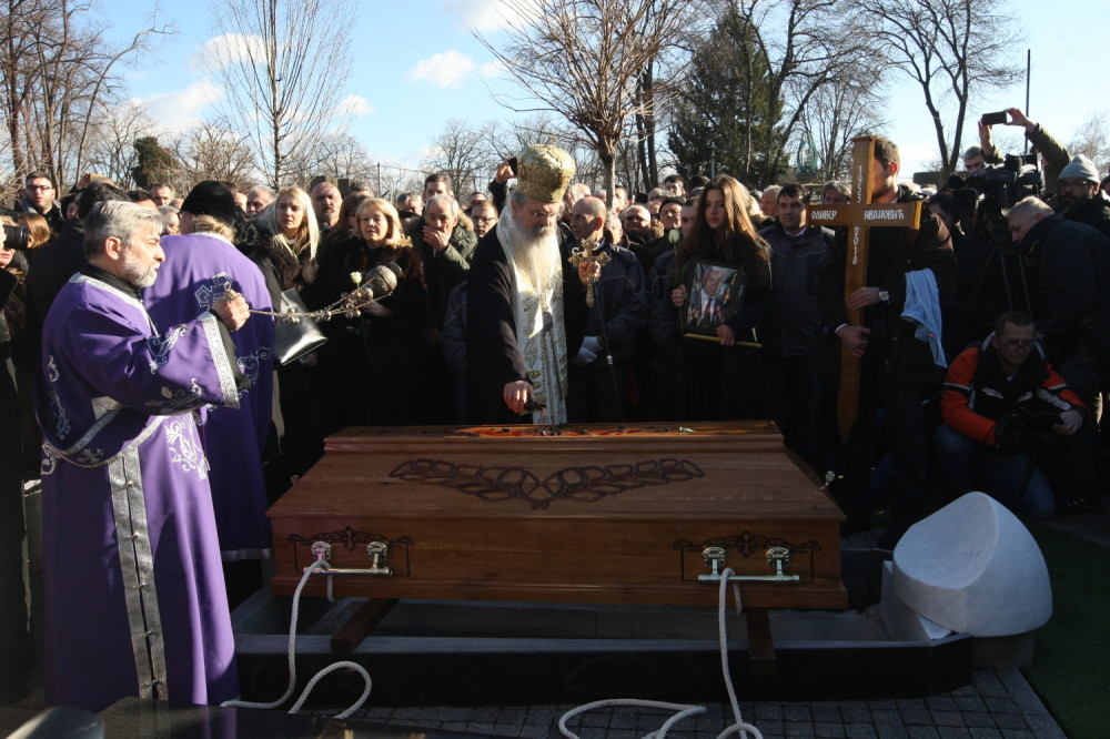 Sahranjen Oliver Ivanović!