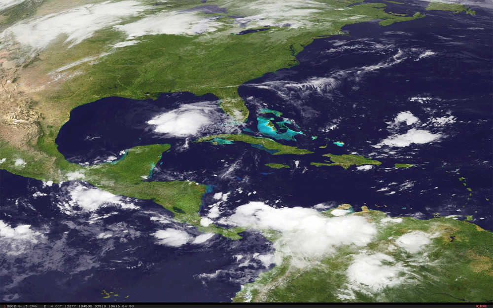 Ogromne padavine, zatvorene škole, otkazani letovi (FOTO + VIDEO)