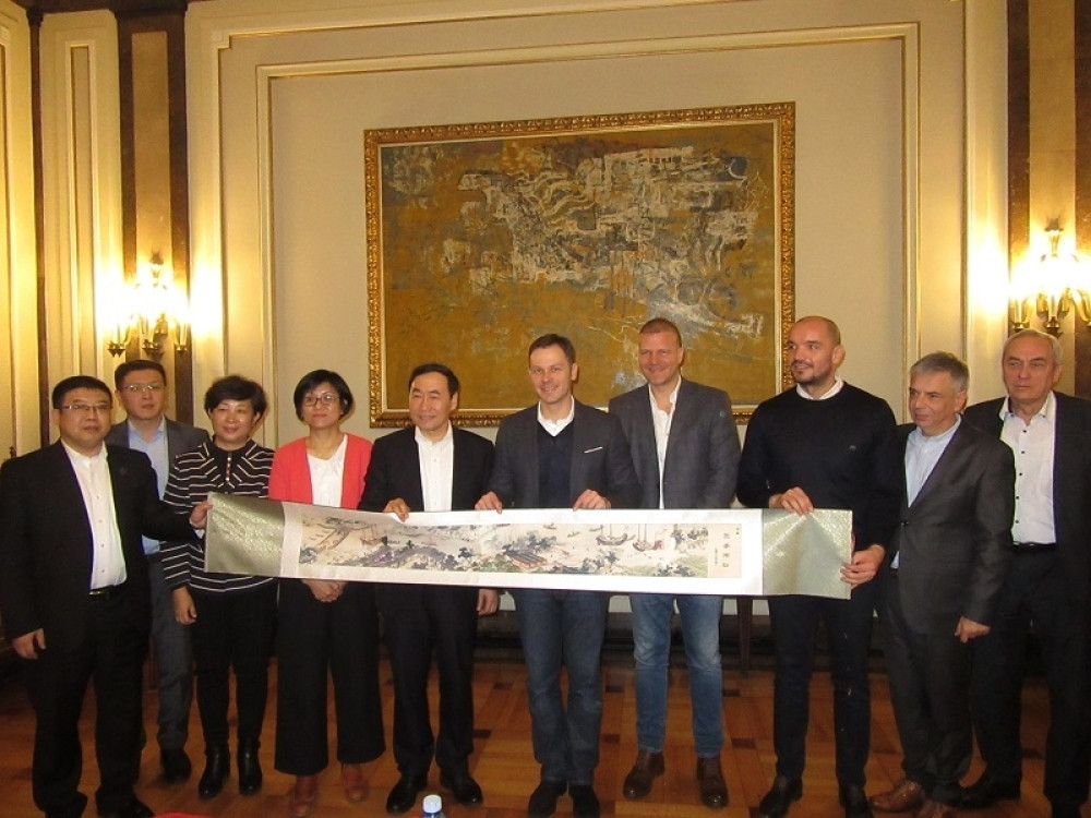 Nikad bolja saradnja Srbije i Kine!